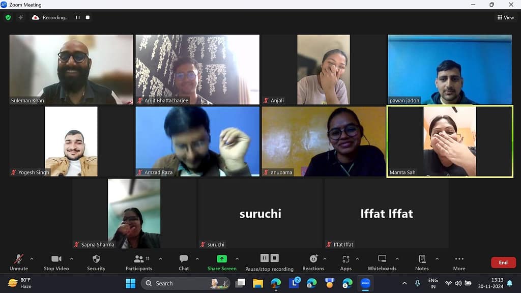 There is Zoom Picture Screen in which Suleman Khan who is a digital marketing trainer is giving a Valuable Session with students online.
